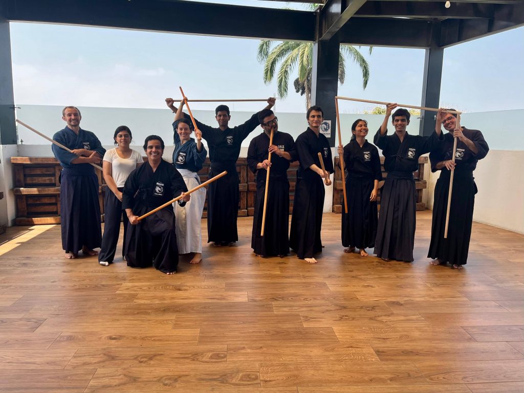 Entrenamiento especial de Jodo en Guayaquil con el Sensei Fano